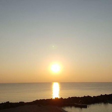 Teddu B&B Giardini Naxos Dış mekan fotoğraf