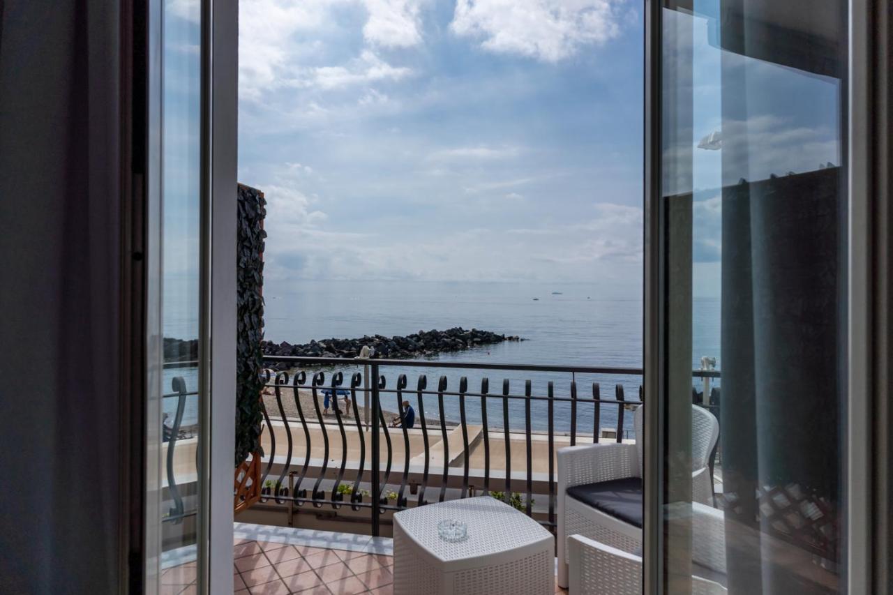 Teddu B&B Giardini Naxos Dış mekan fotoğraf