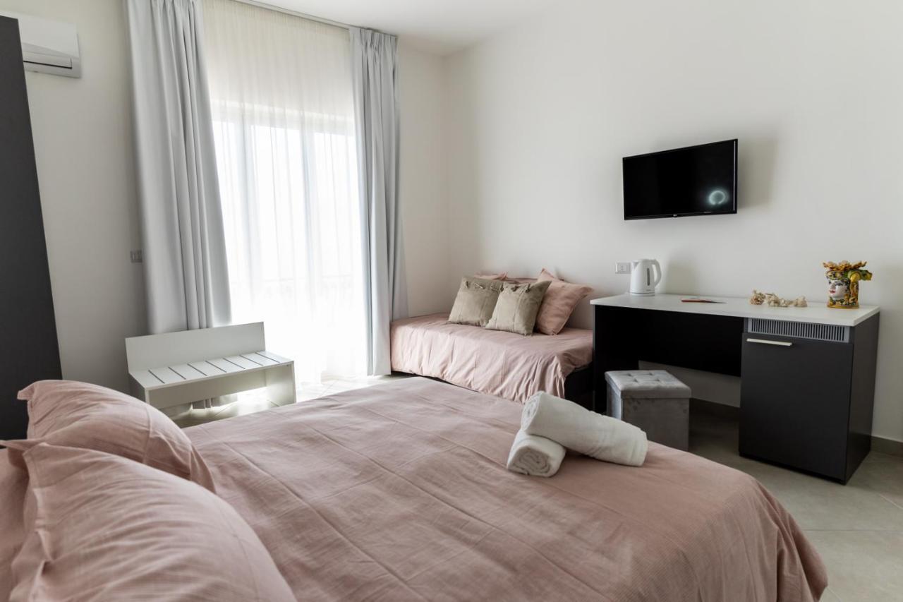 Teddu B&B Giardini Naxos Dış mekan fotoğraf