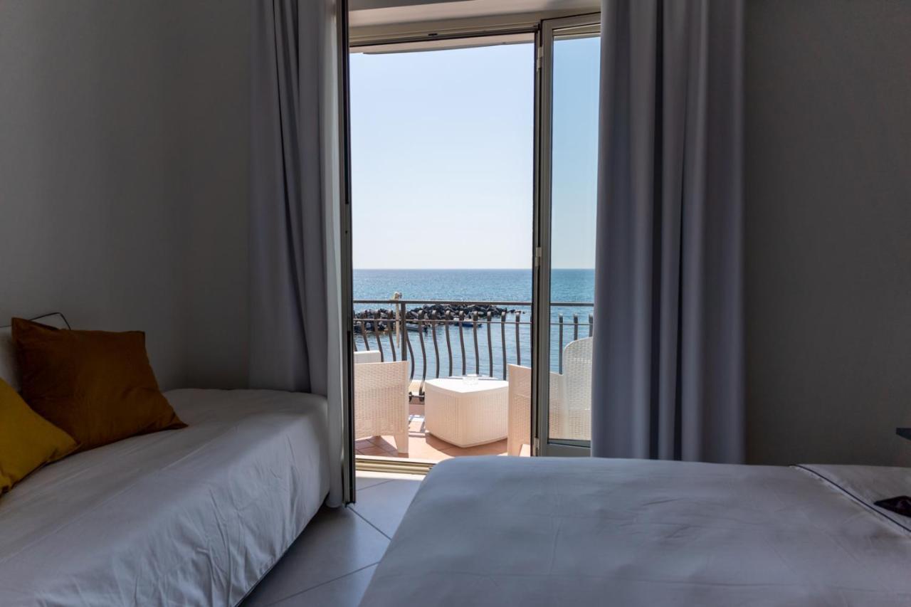 Teddu B&B Giardini Naxos Dış mekan fotoğraf