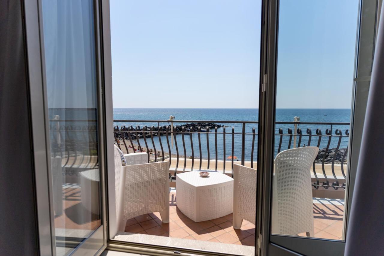 Teddu B&B Giardini Naxos Dış mekan fotoğraf